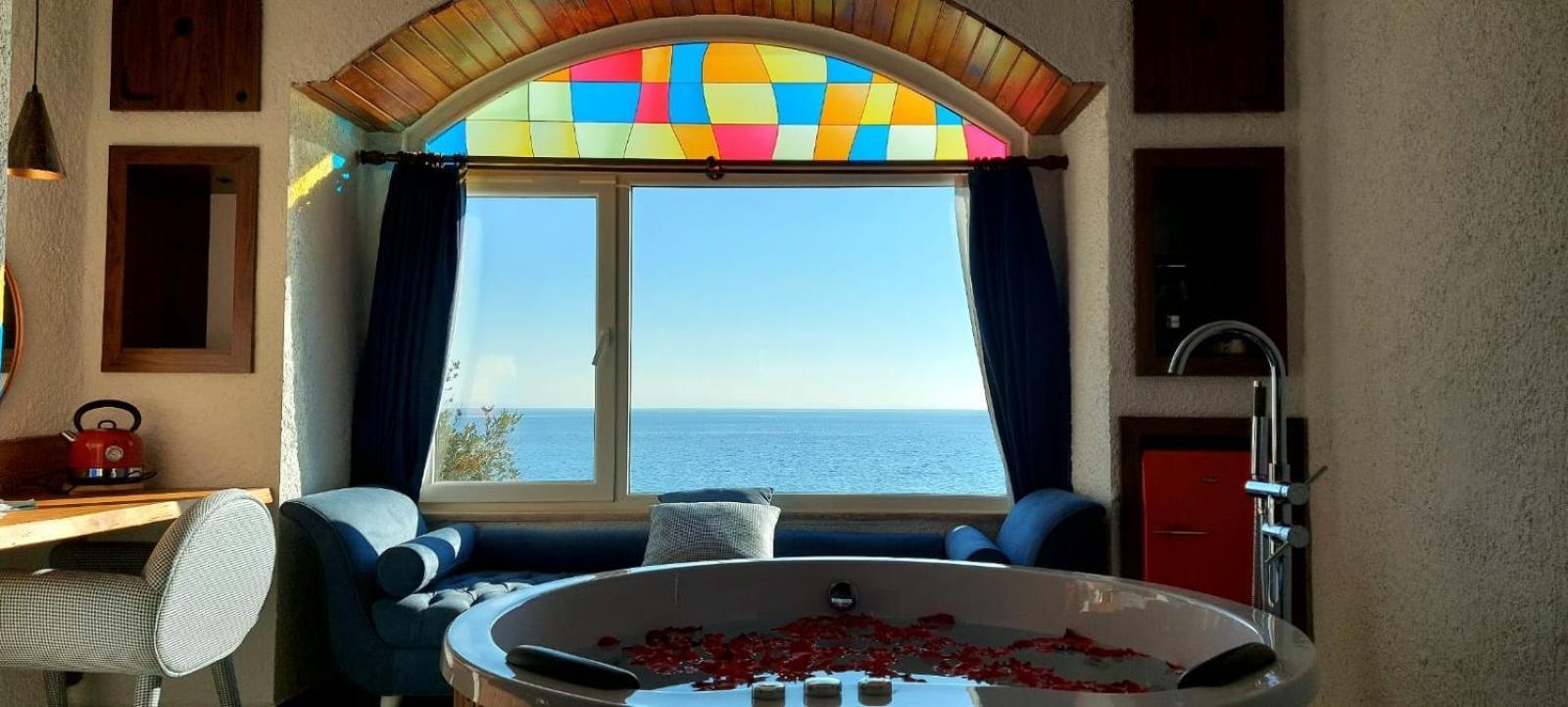 Ida Colors Hotel Altınoluk Exteriör bild